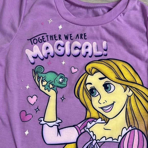 Disney Rapunzel Together We Are Magical T-shirt - Picture 2 of 3